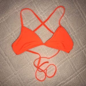 Jolyn bikini top size large